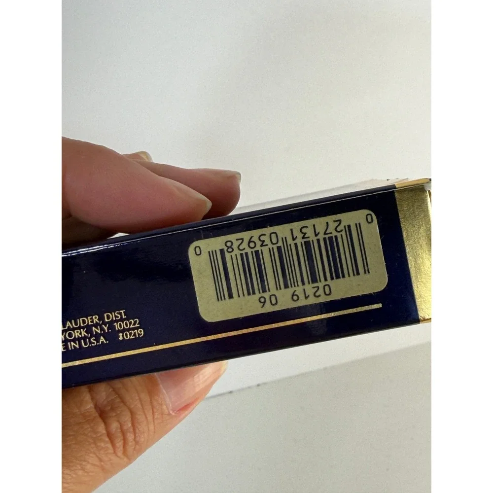 Estee Lauder Blushing Natural CheekCreme Plum Passion 06 Cream Blush‎ very RARE